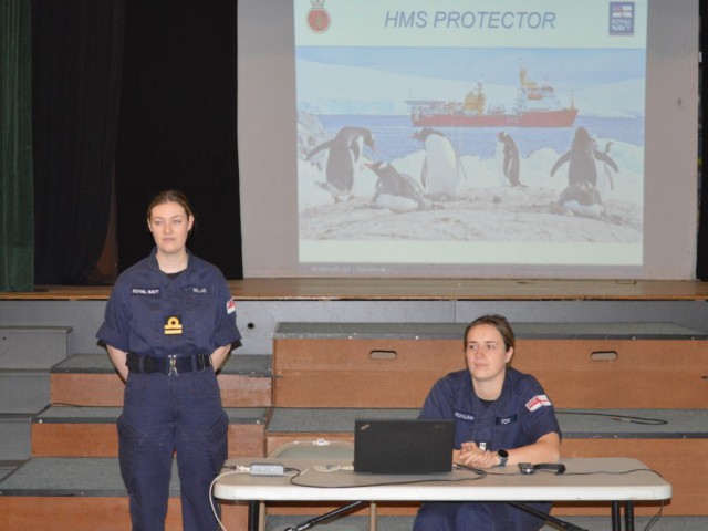 Y5 - HMS PROTECTOR 